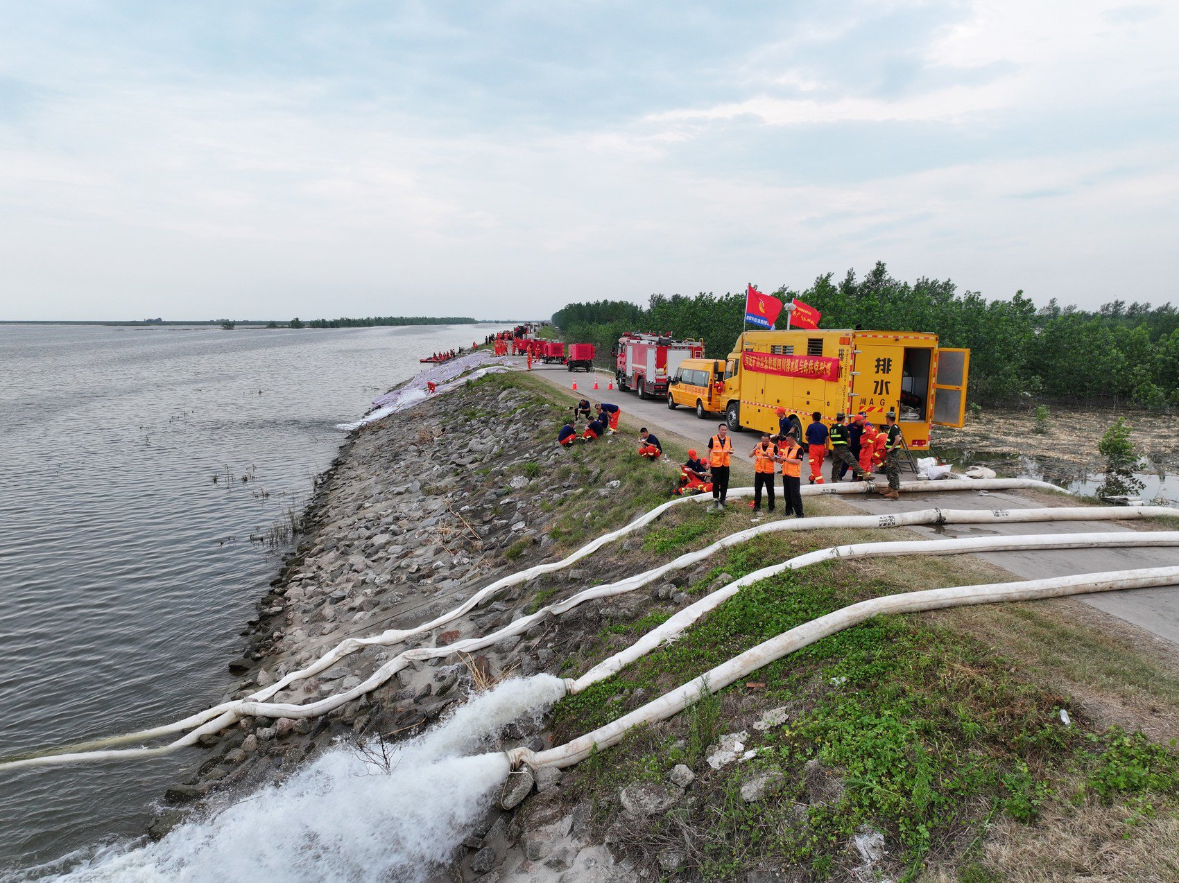 大口径排涝软管-防汛排涝的“高效利器